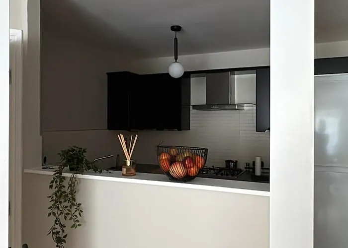 Private Sandyford 2-bed Nr Business Park & M50 アパート *