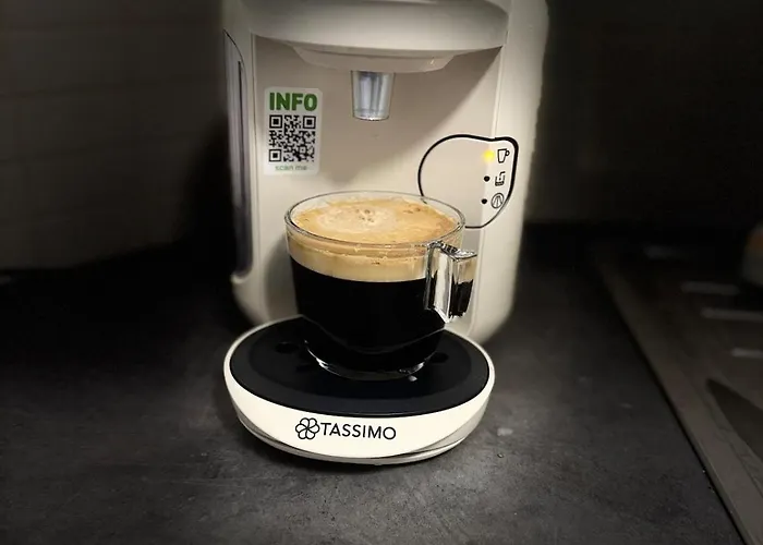 Private Sandyford 2-bed Nr Business Park & M50 * Dublin